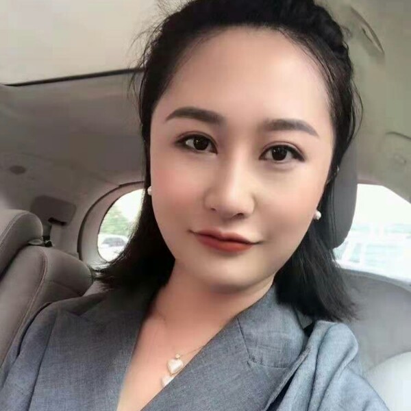 李美妞的照片