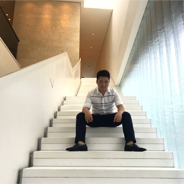 ZZ不会唱歌的照片
