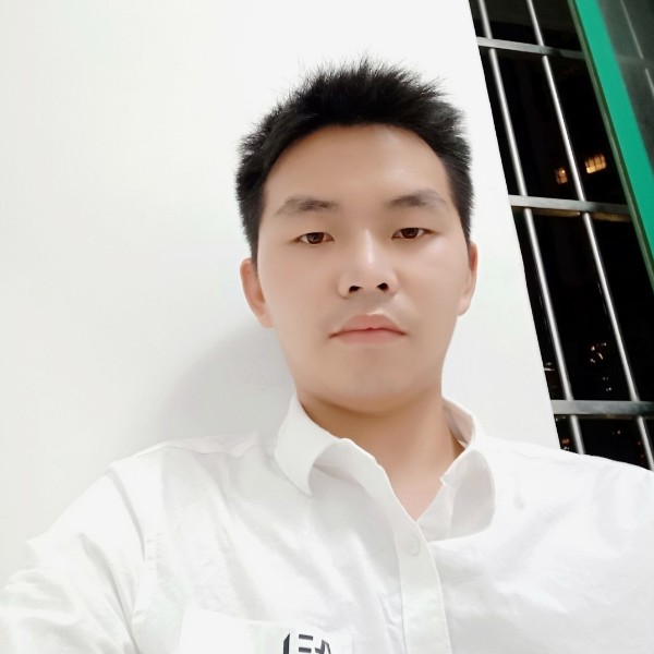 彭友圈的照片