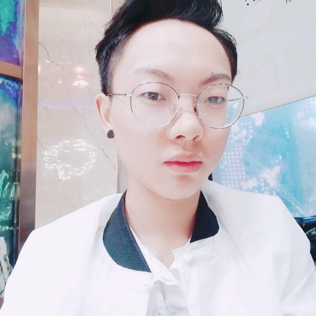 至尊宝寻紫霞的照片