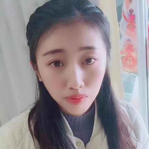 愉快等待过客的照片
