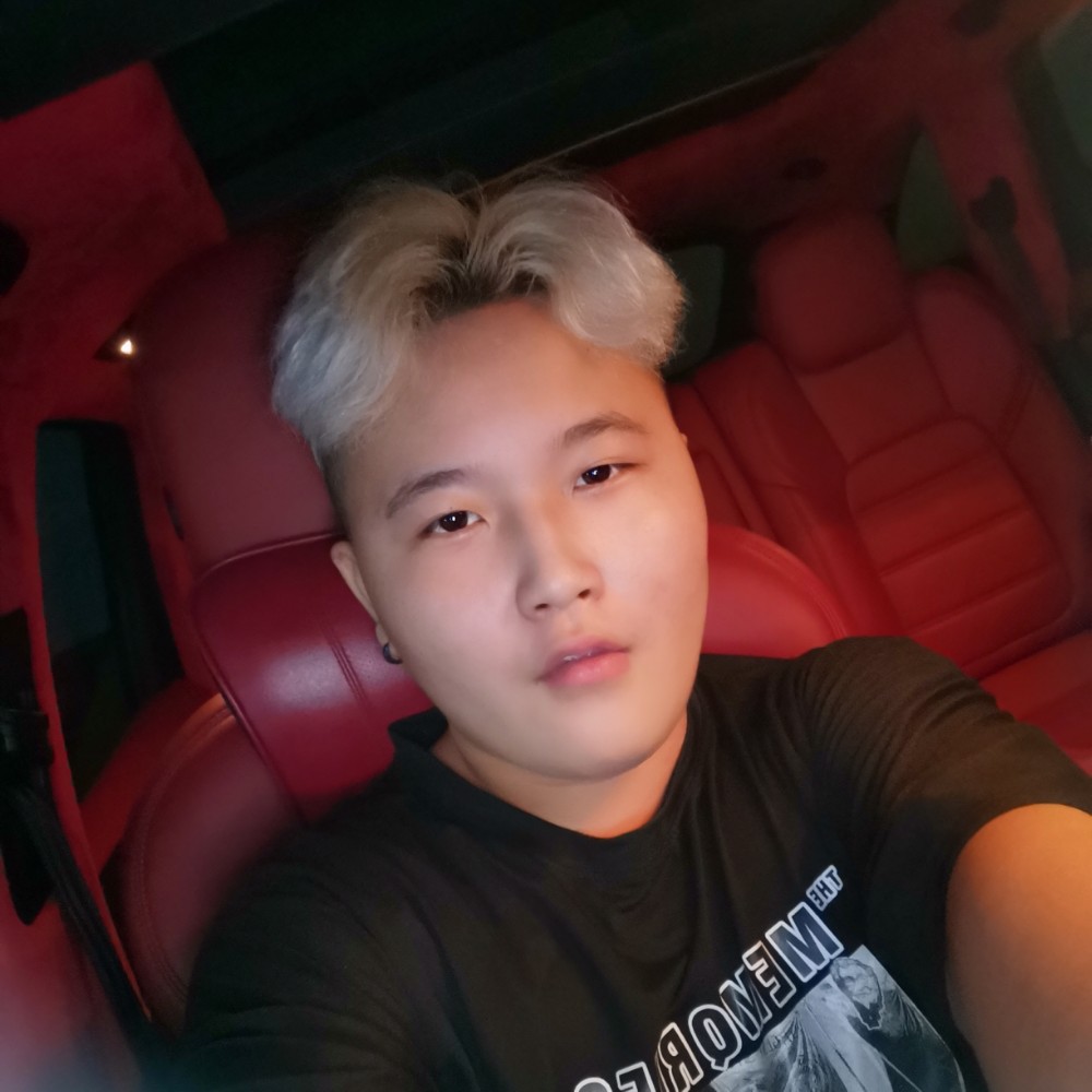 青琯愿灵巧的照片