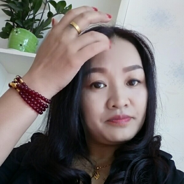 坦率高跟鞋的照片