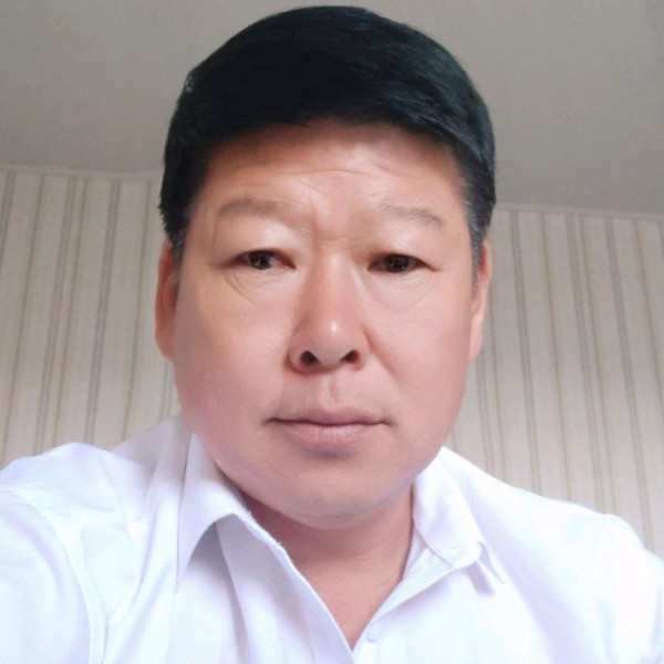 拼搏打余溫的照片
