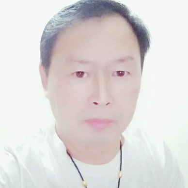 故意等于离歌的照片