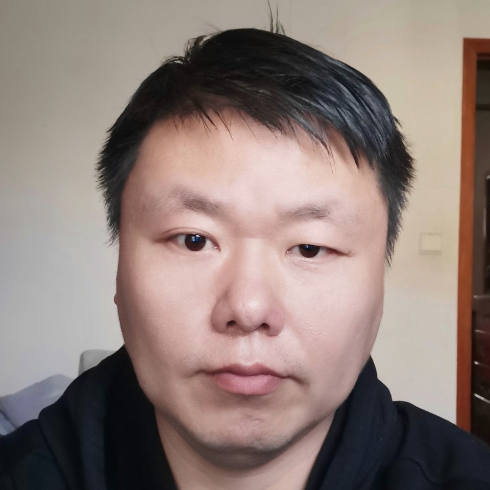 詹姆斯锡安的照片