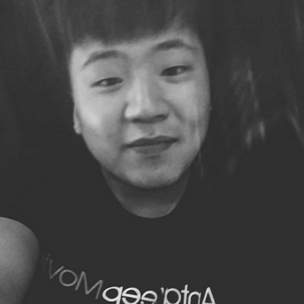 一贱你就笑的照片