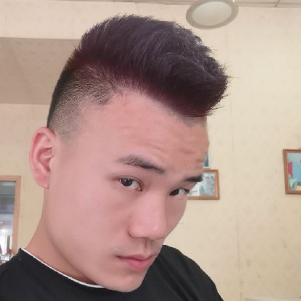 黄强仔的照片
