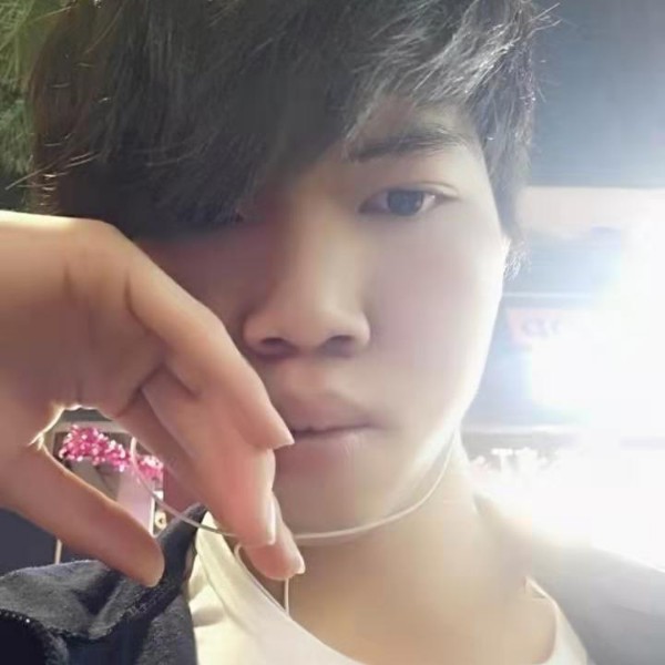 陈四四的照片