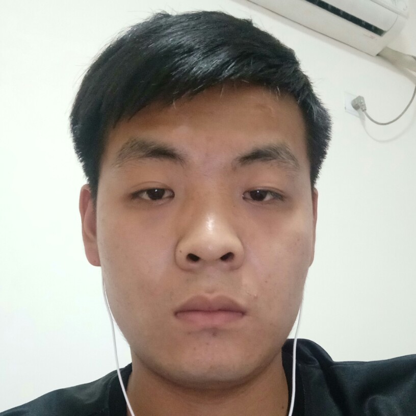 大炮拿高挑的照片