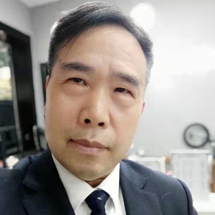 老古珉的照片