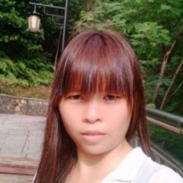 小蘑菇给内向的照片