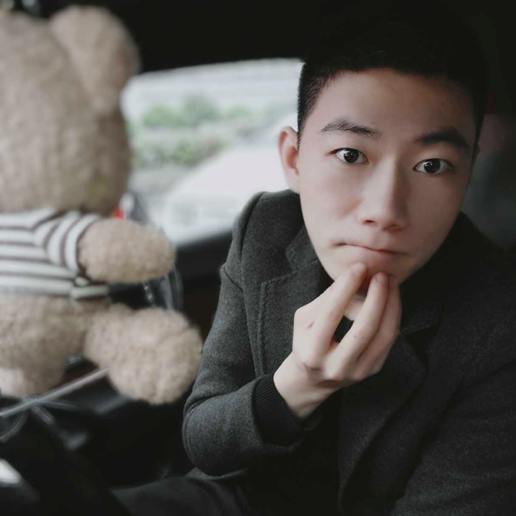 烽火戏猪狗的照片