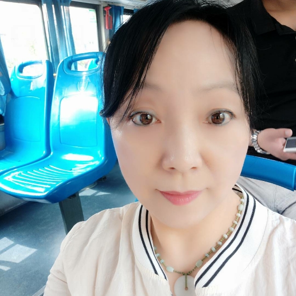 镜子灼热的照片