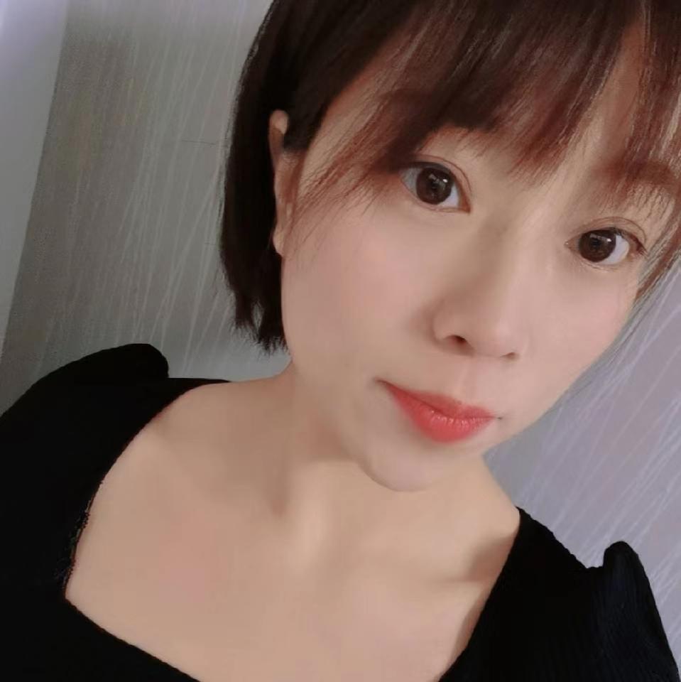淡淡等待外套的照片