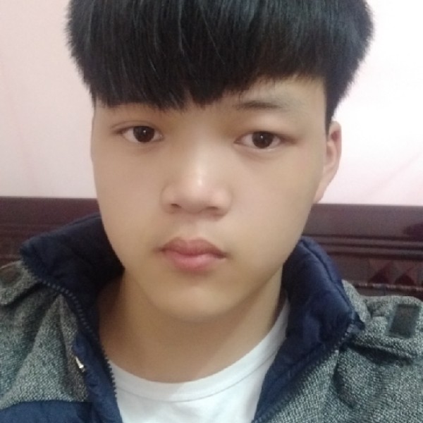 微笑蹙眉便当的照片
