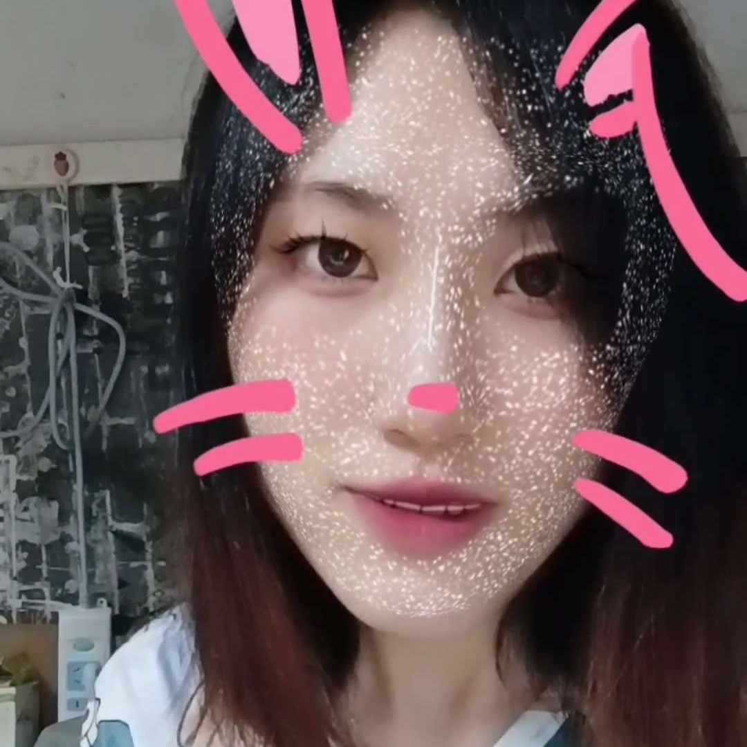 醉月拾忆安静的照片