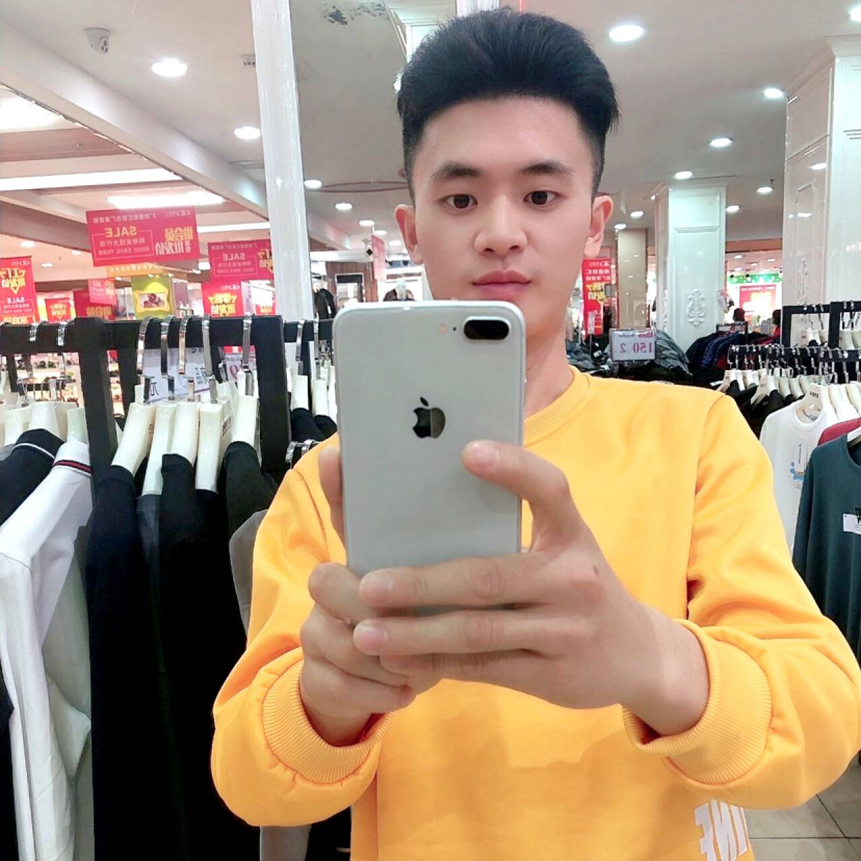 圆梦哥哥的照片