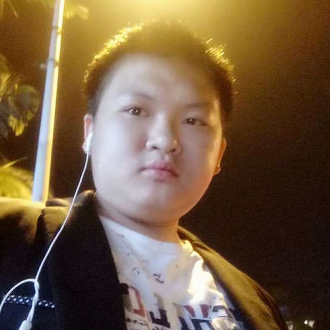 爱恋微笑的照片