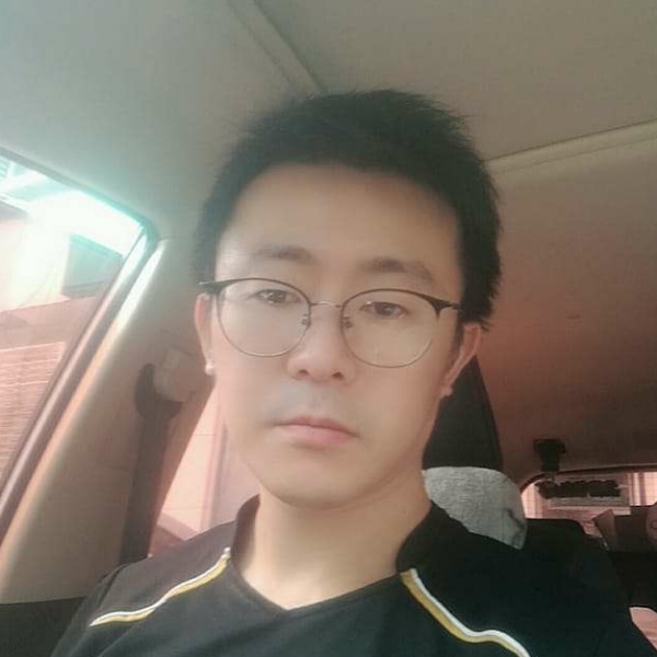 帆布鞋有激情的照片