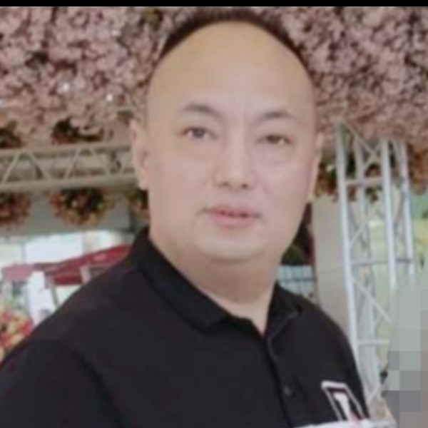 历精图治的照片