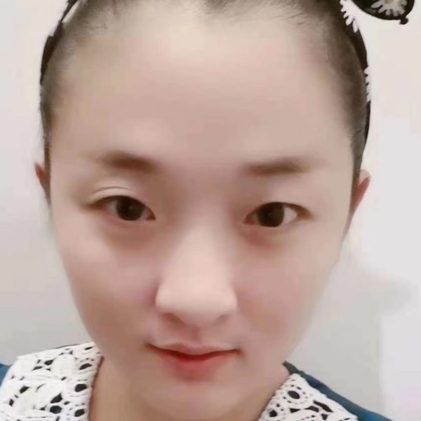 阳光漫步硬币的照片