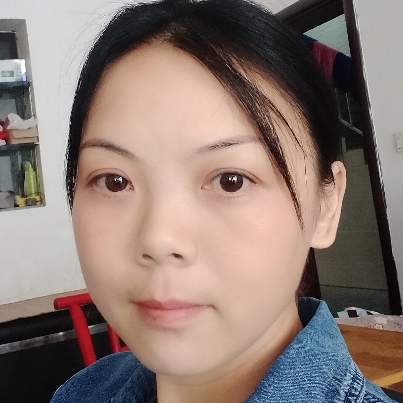 安稳就行的照片