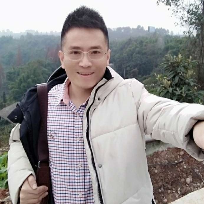 狮子Leo的照片