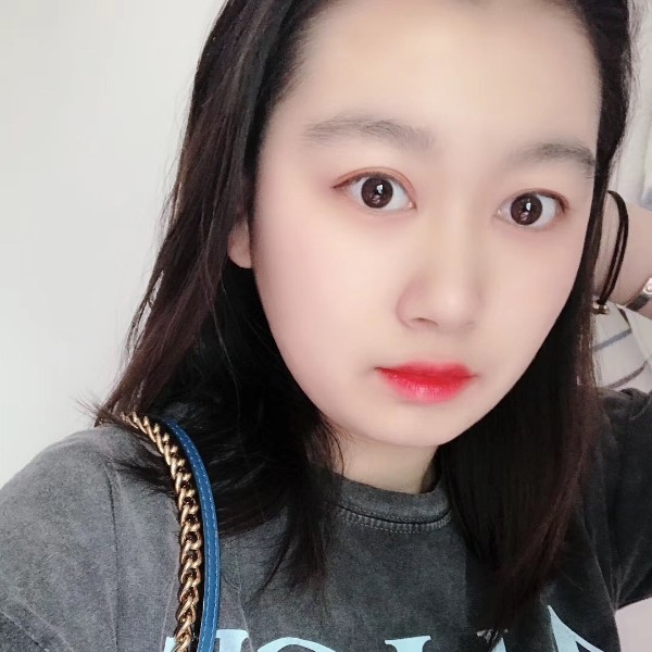 诗雨宇的照片