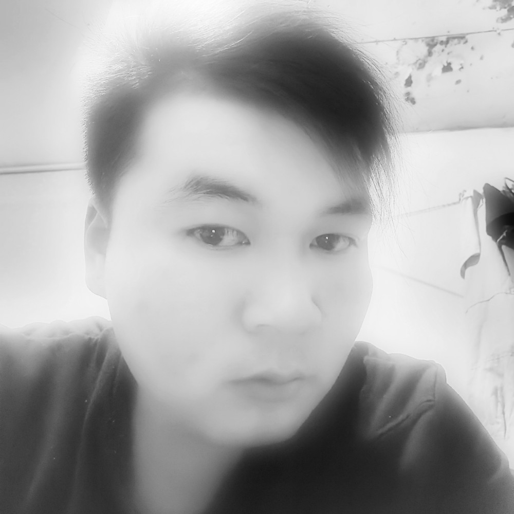 安静回首红尘的照片