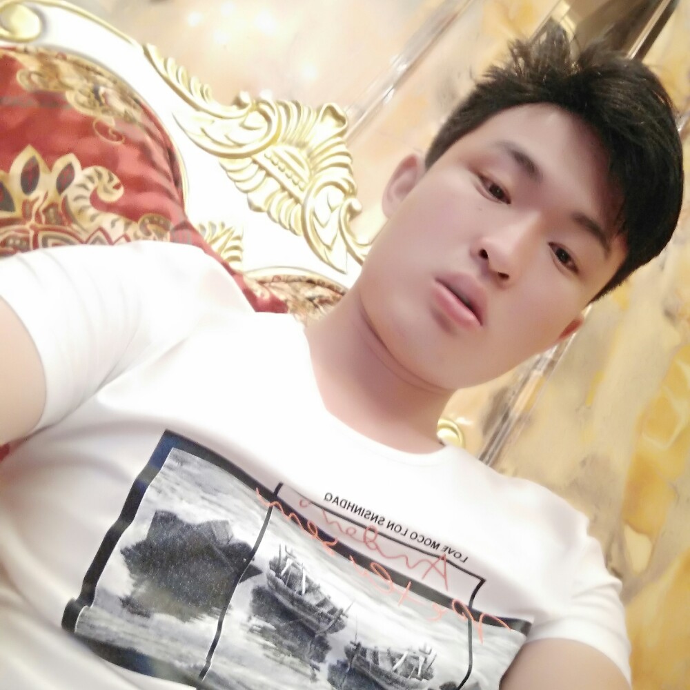 受伤与黑夜的照片