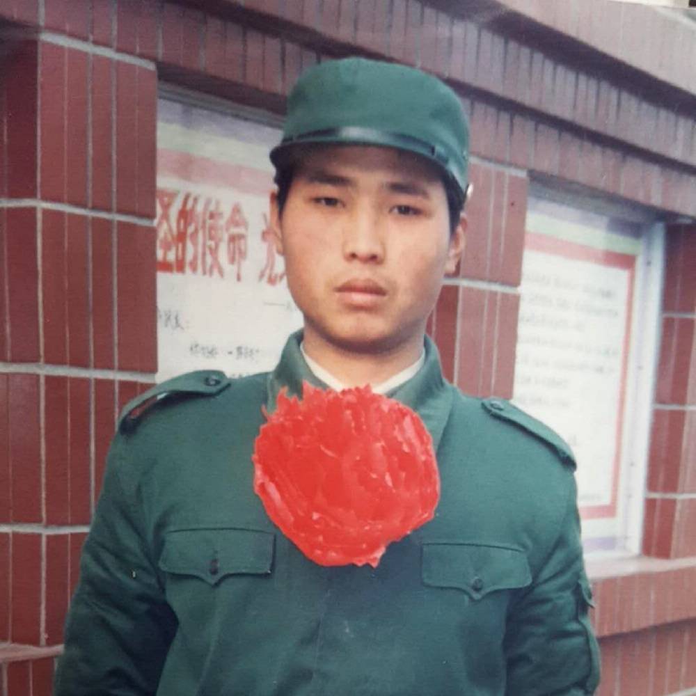 对准我心脏开枪的照片
