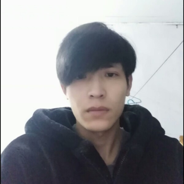 风决定了云的悲伤的照片