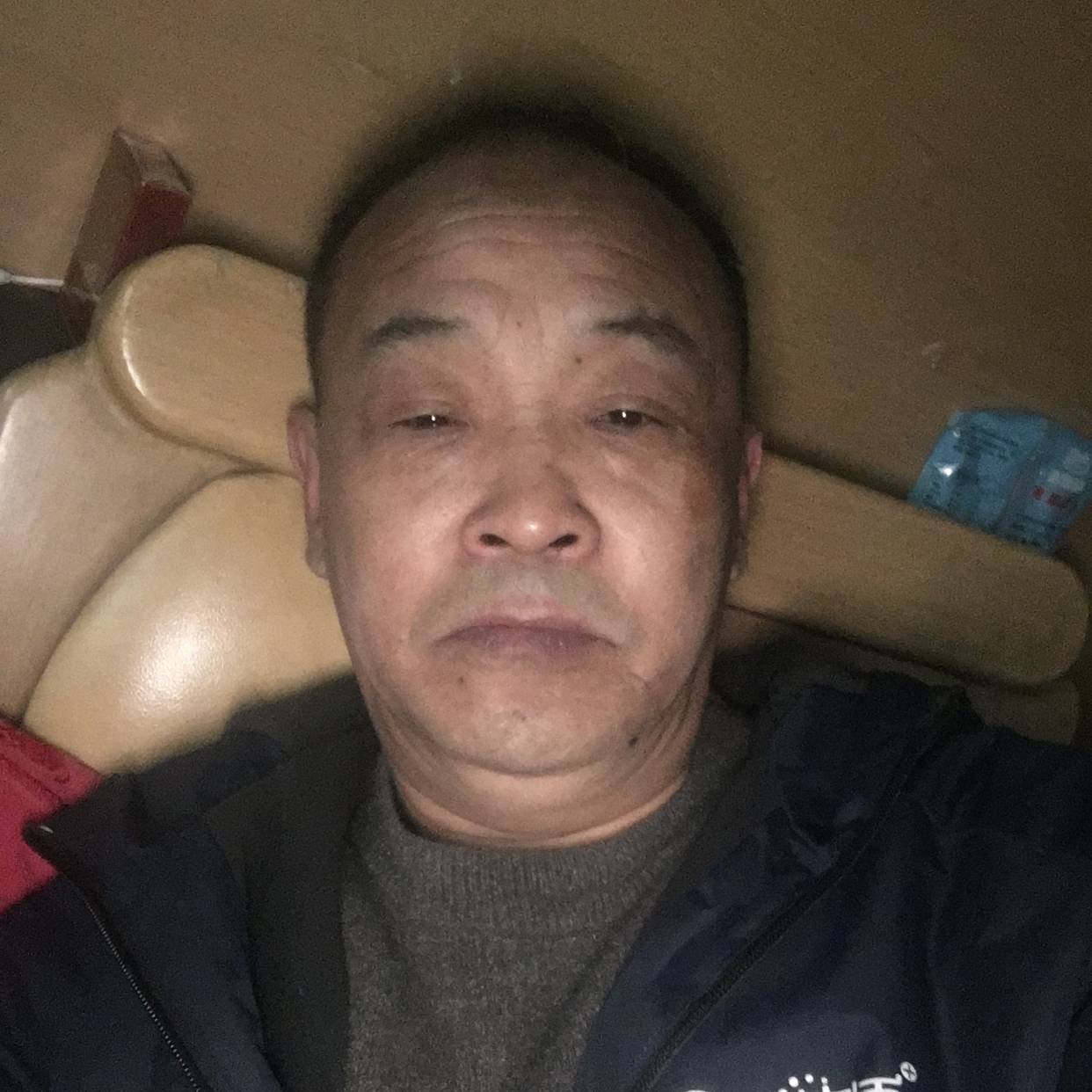 自行车蹁跹跳跃的照片