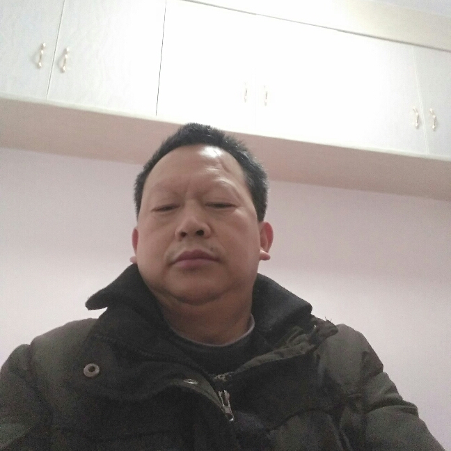 宝马深拥朴实的照片