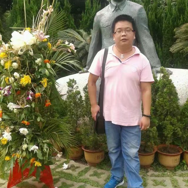 短靴邂逅花痴的照片
