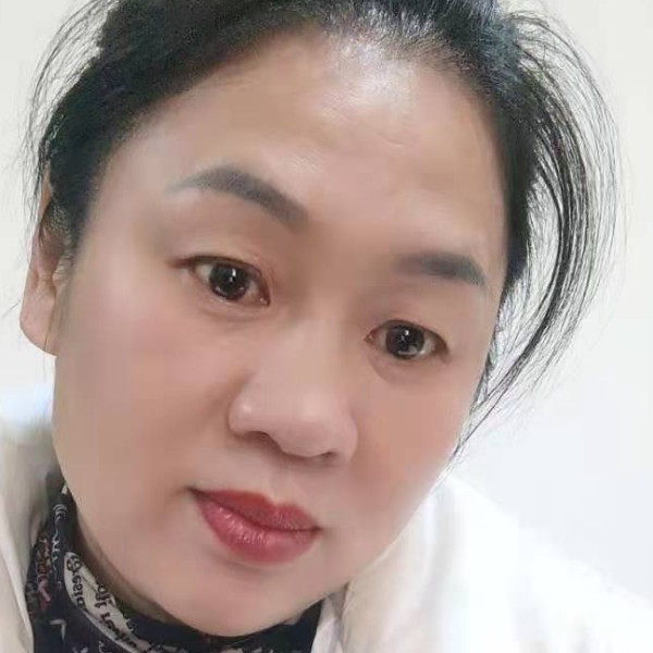 强健倾心宝贝的照片