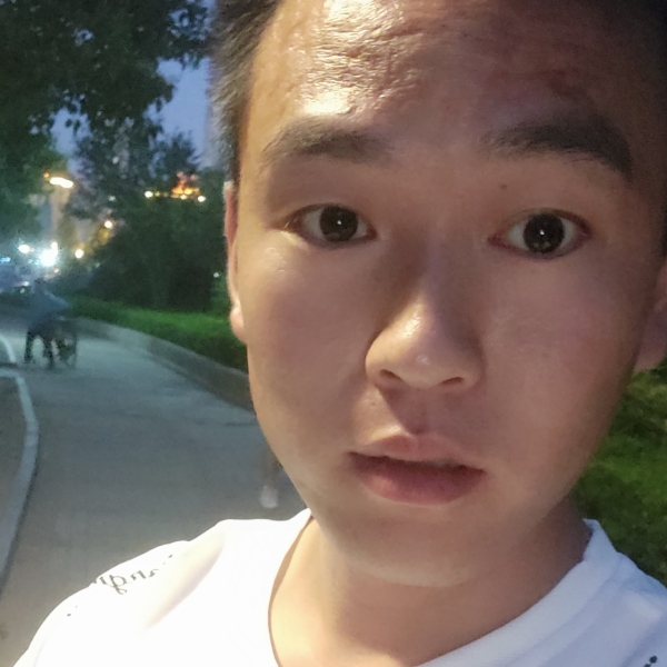 钻石爱听歌的照片