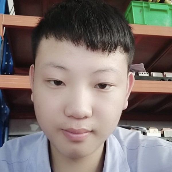 潇洒拾忆石头的照片