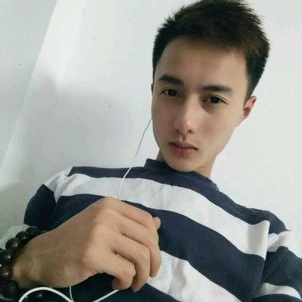 小虾米爱哭泣的照片