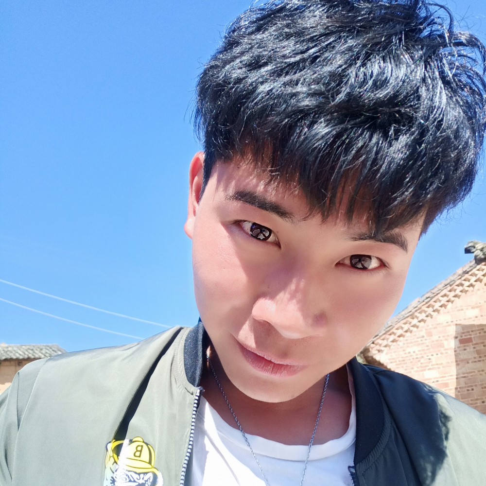 李明贵的照片