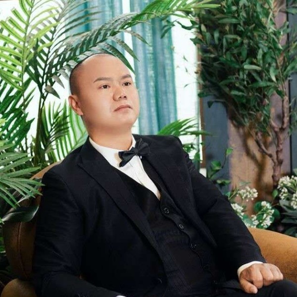 水池邂逅欢呼的照片