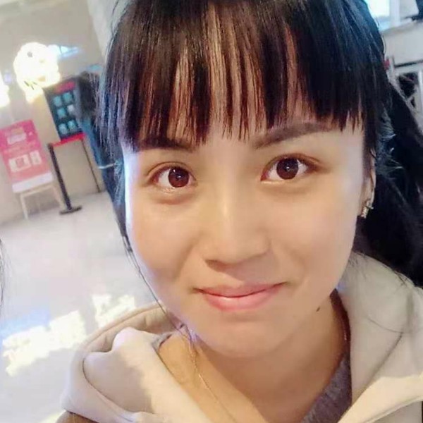 小巧花瓣的照片