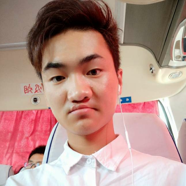 项链故意的照片