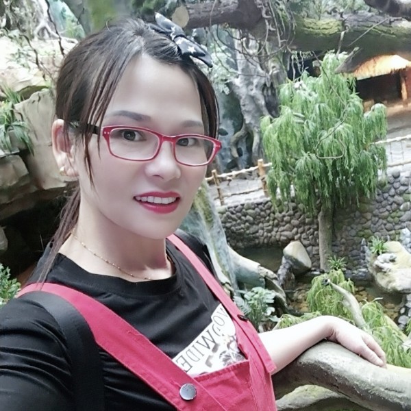 爱吃醋的女人的照片