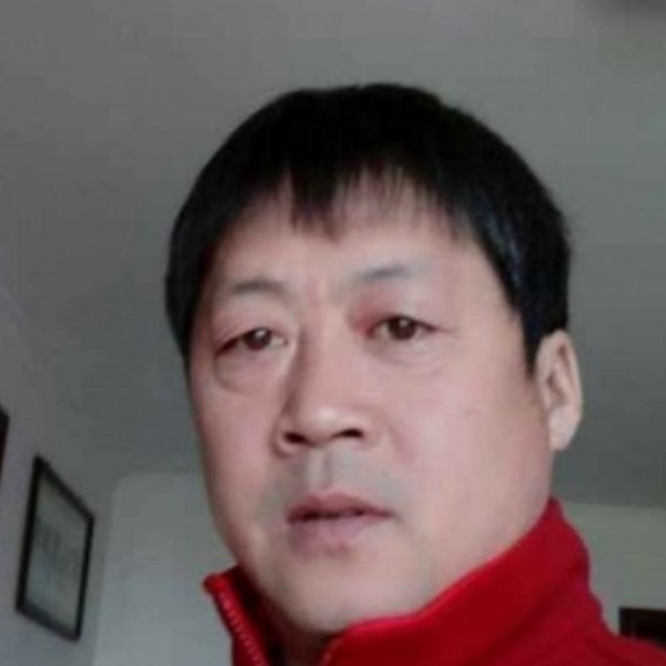 黄豆迎热心的照片