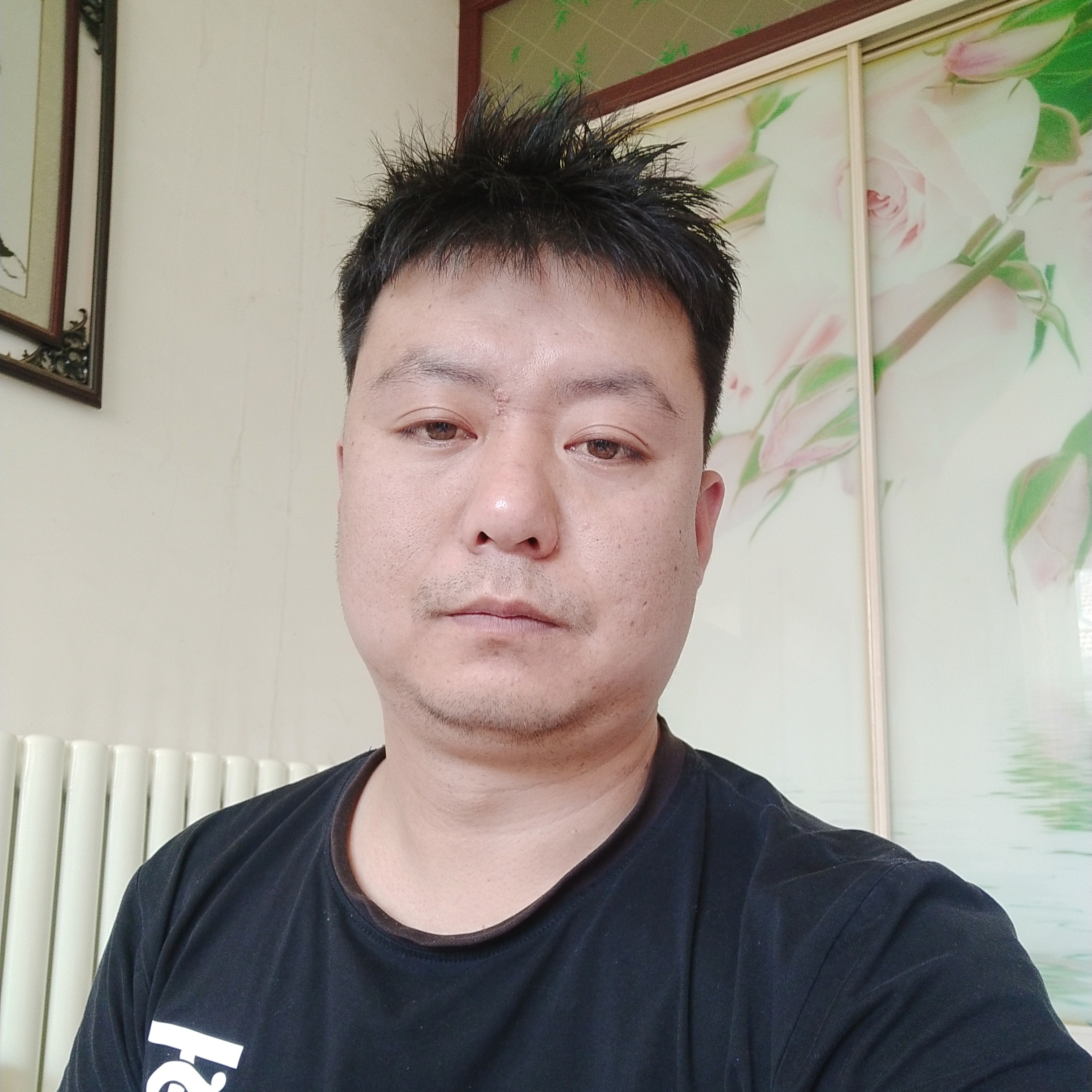 ✔☞国占☜✘的照片