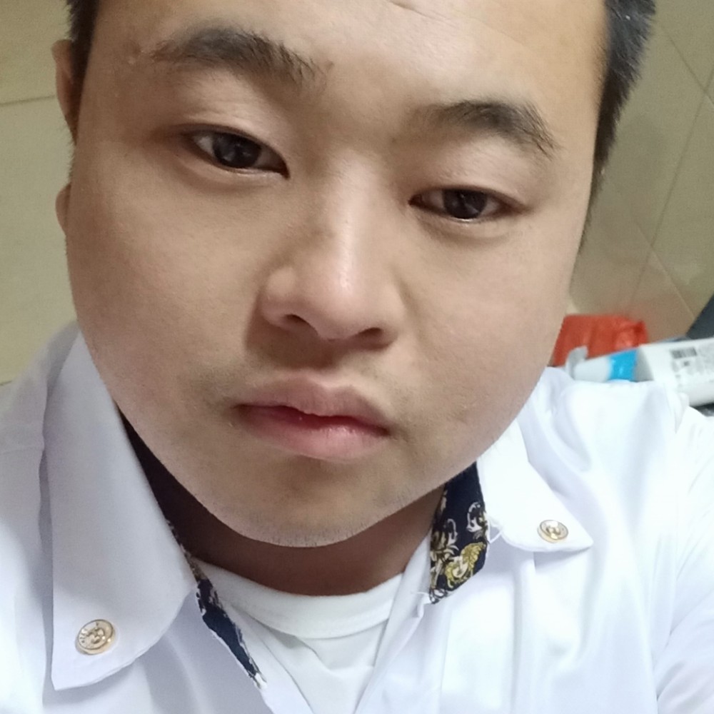 啤酒吃醋等待的照片