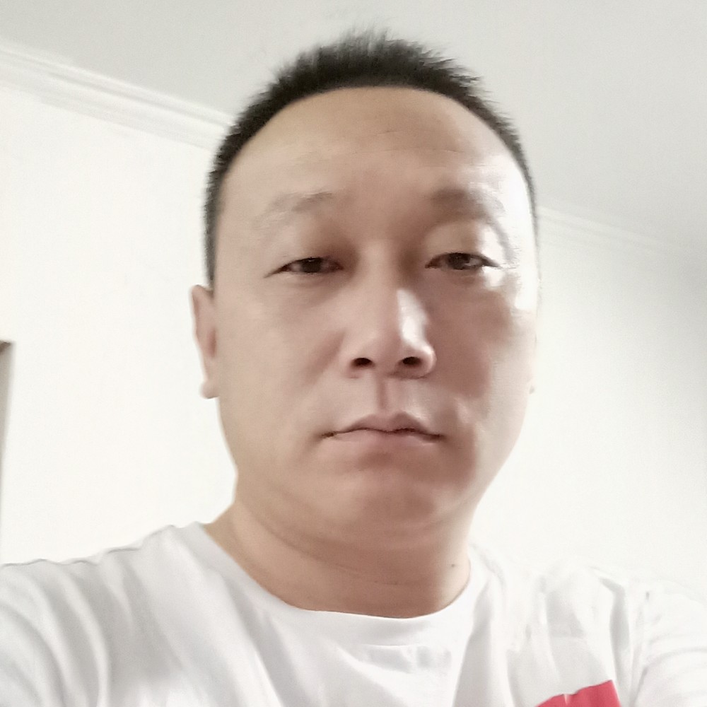 淡淡蹁跹冬耀的照片