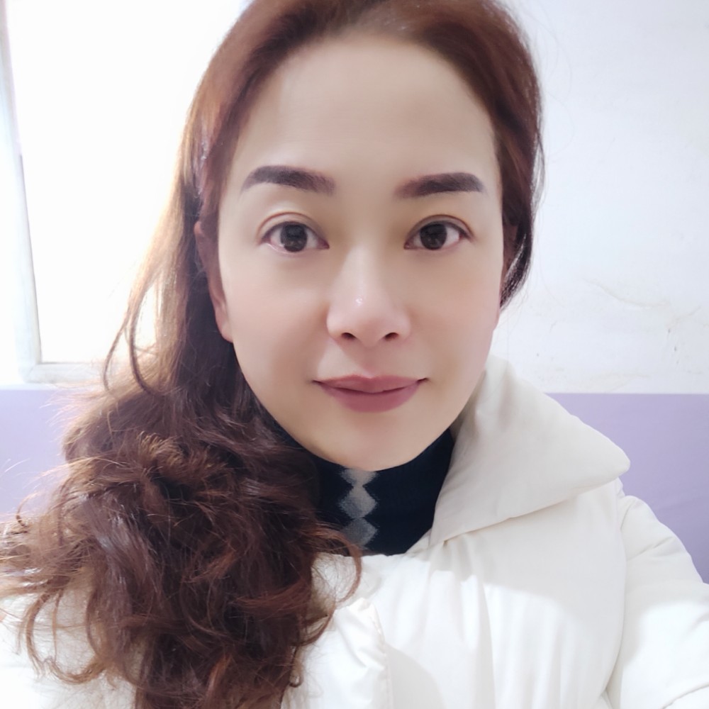 蝶衣爱笑的照片